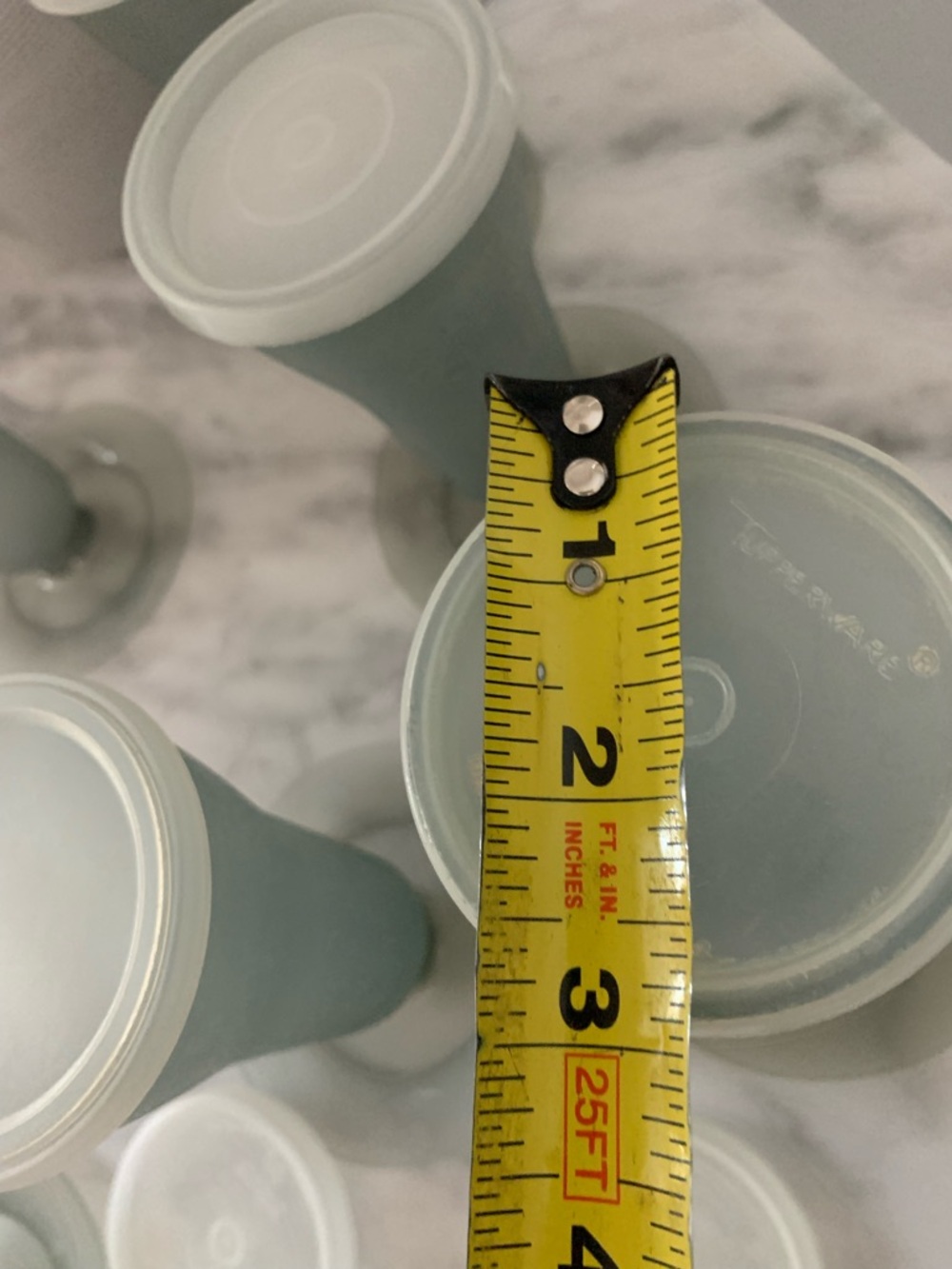 Set of 6 Tupperware Smoky Gray Dessert Goblets with Clear/White Lids - Picture 9 of 9
